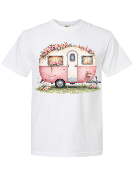 Glamping Beauty Tee